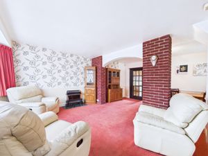 Photo 19- click for photo gallery